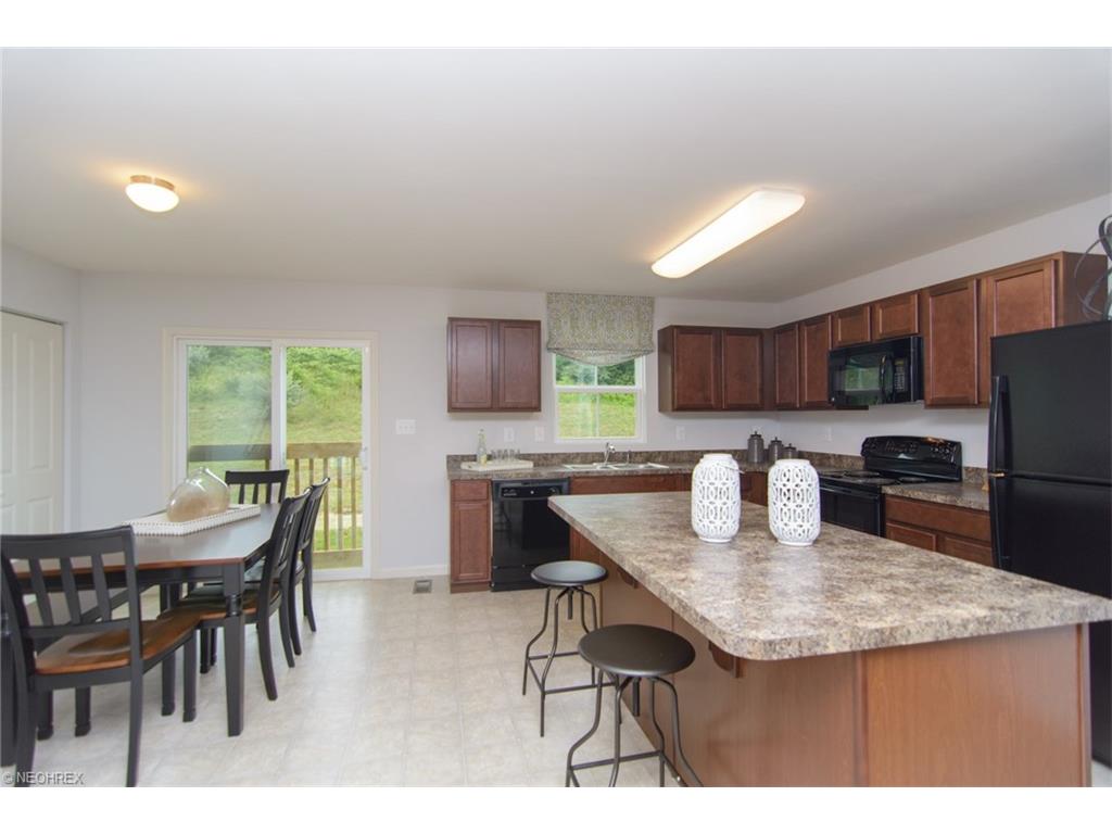 3368 Greens Pointe Dr