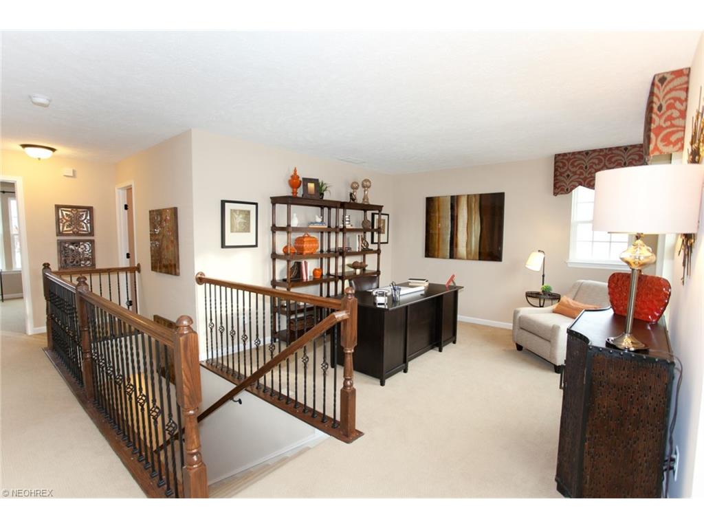 10127 Flagstone Dr