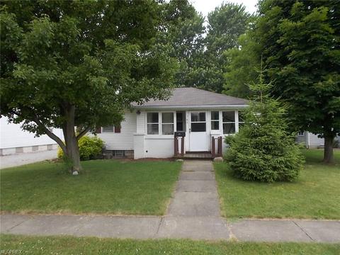 2708 W 37th St