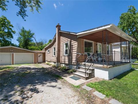 2708 W 37th St