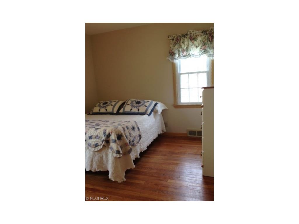 For Sale: 679 N Elmwood Ave Wickliffe, OH 44092