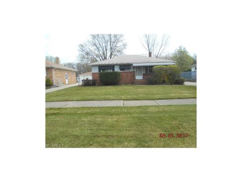 36687 Lakehurst Dr