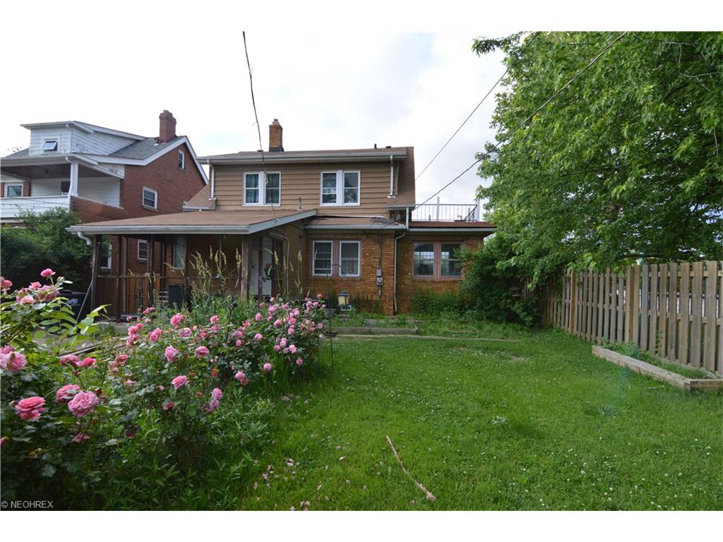 For Sale: 17205 Lakewood Heights Blvd Lakewood, OH 44107