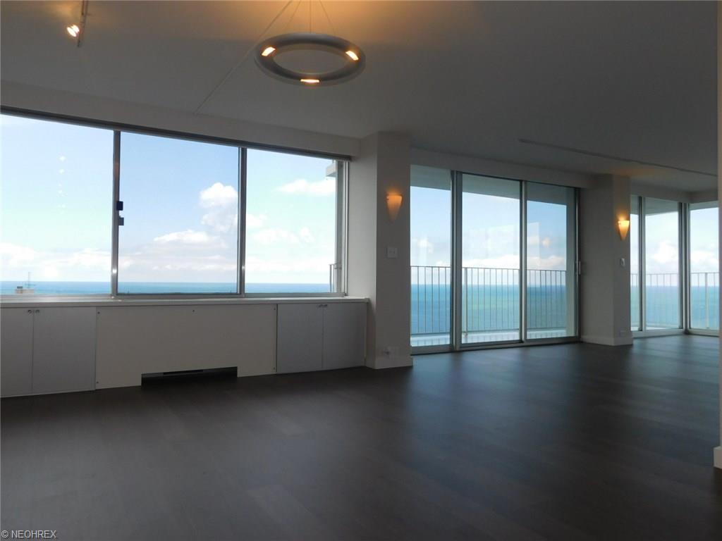 For Sale: 12700 Lake Ave #2706 Lakewood, OH 44107