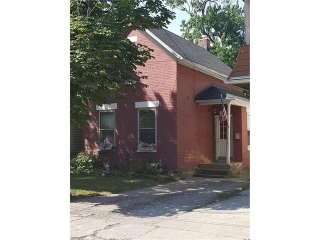 2410 Montclair Ave