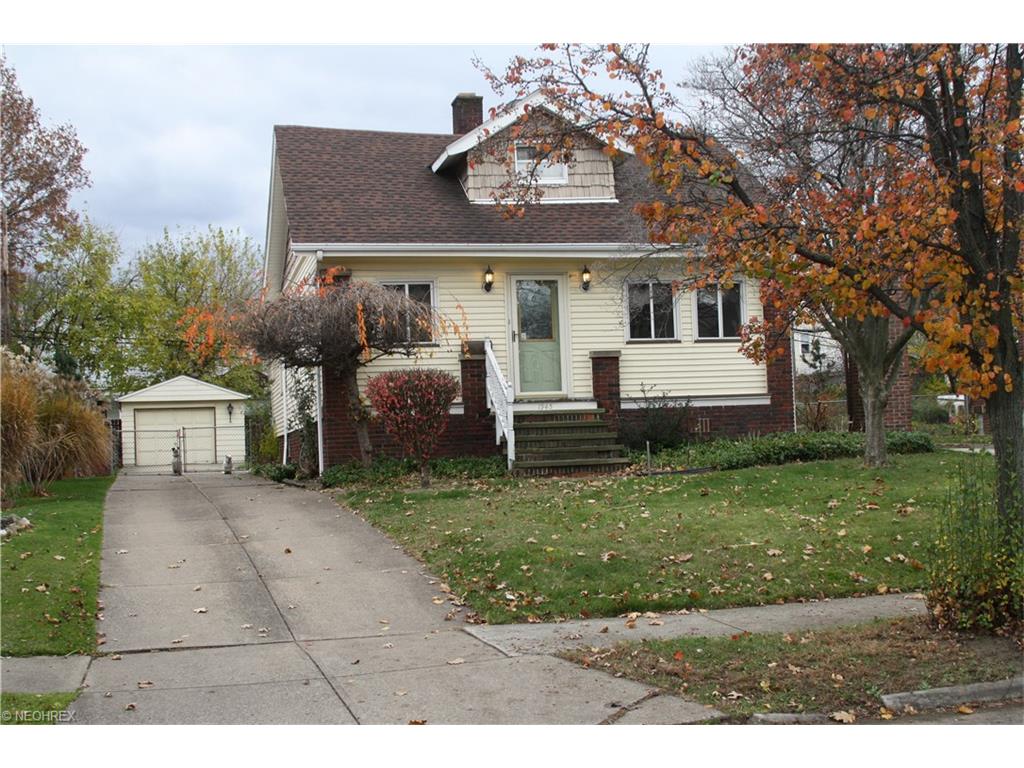 1945 Creston Ave, Cleveland OH 44109