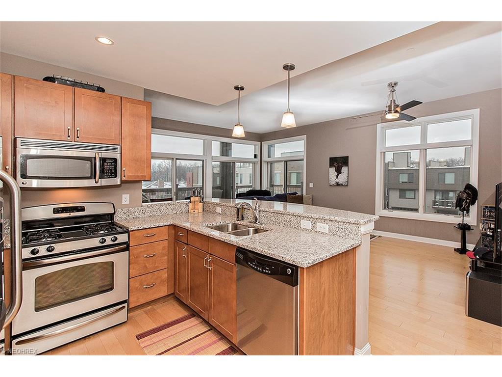 1403 Copper Trce #304
