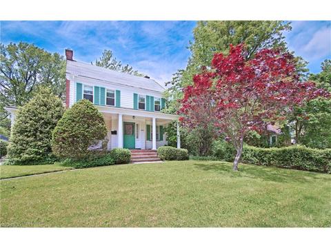 2352 S Taylor Rd