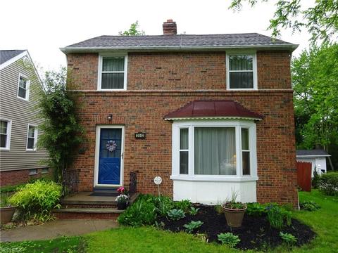 2352 S Taylor Rd