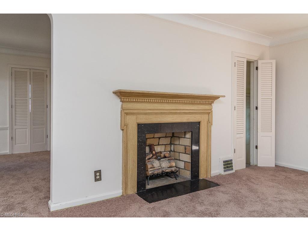 For Sale: 3614 Silsby Rd Cleveland, OH 44118