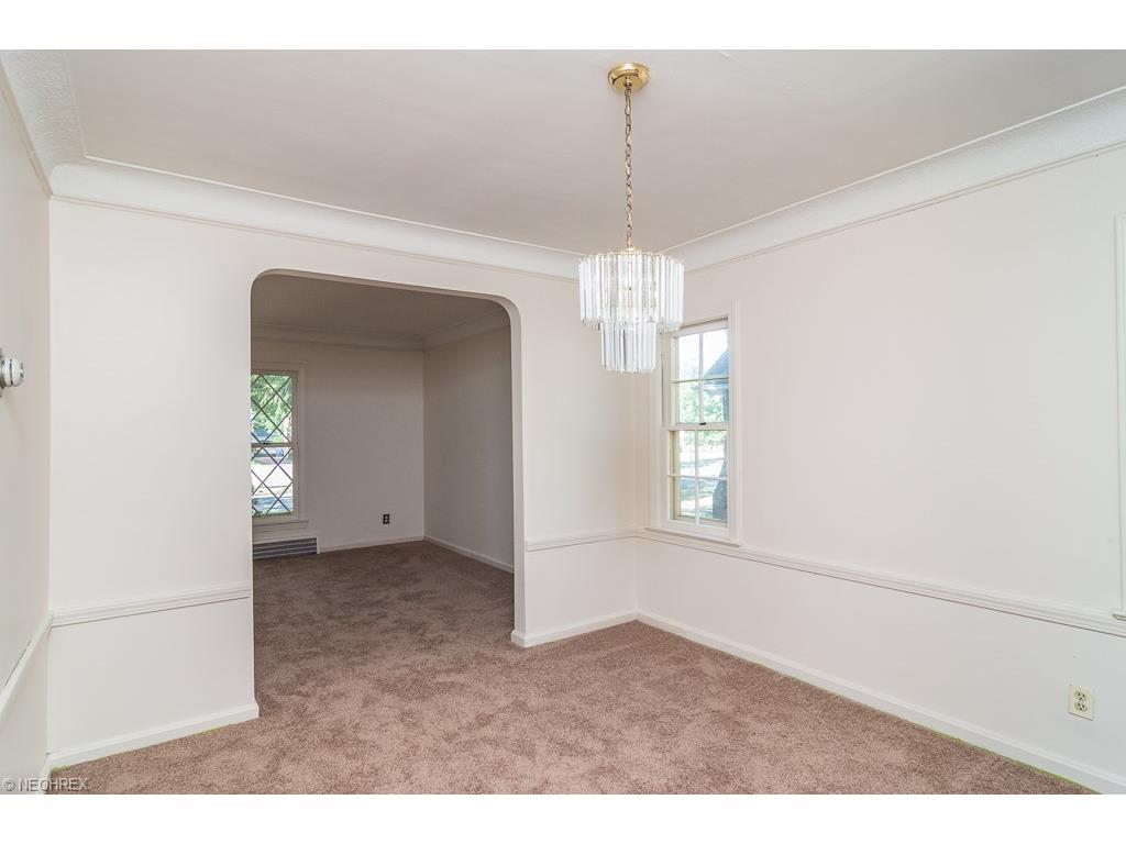 For Sale: 3614 Silsby Rd Cleveland, OH 44118
