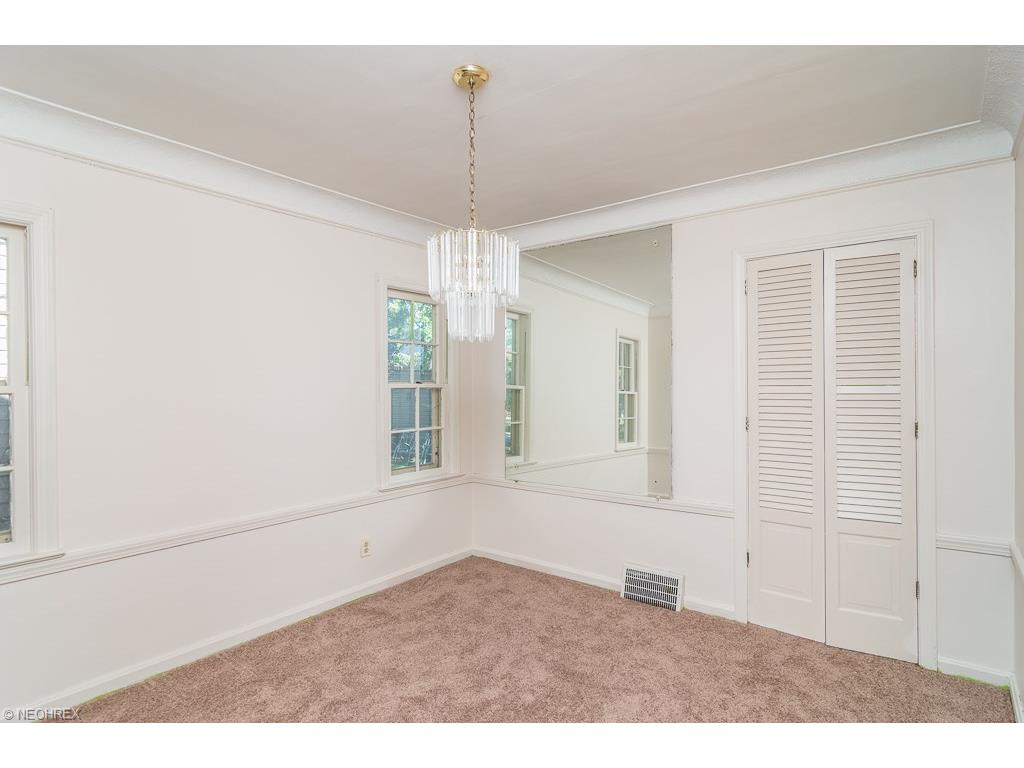 For Sale: 3614 Silsby Rd Cleveland, OH 44118