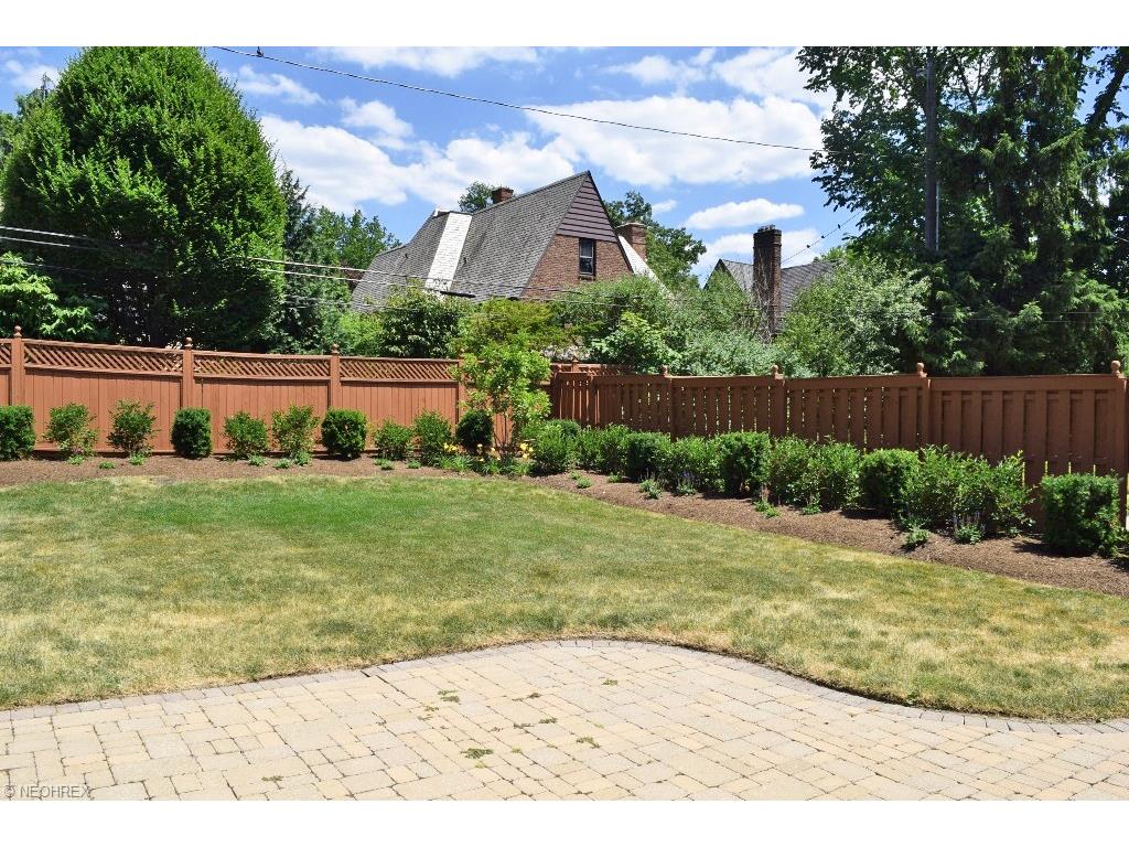 For Sale: 2957 Eaton Rd Beachwood, OH 44122
