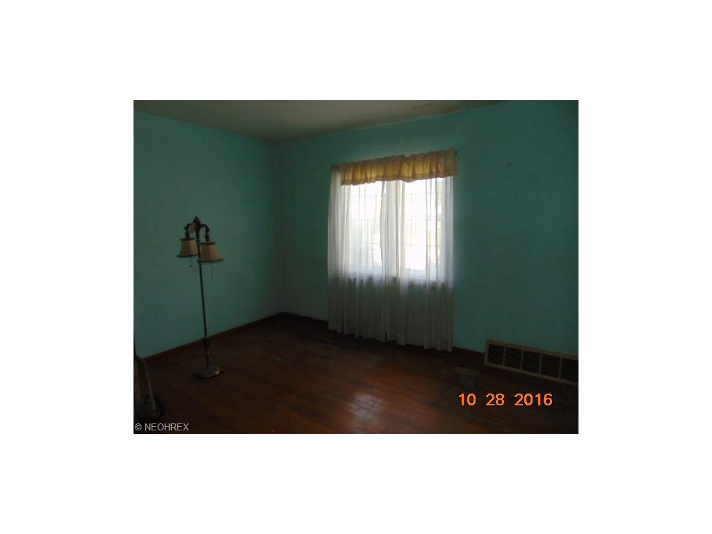 20130 Nicholas Ave