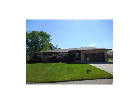 8116 Stratford Dr