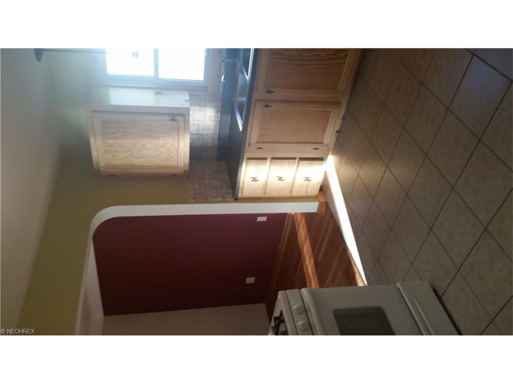 For Sale: 6903 Alber Ave Cleveland, OH 44129