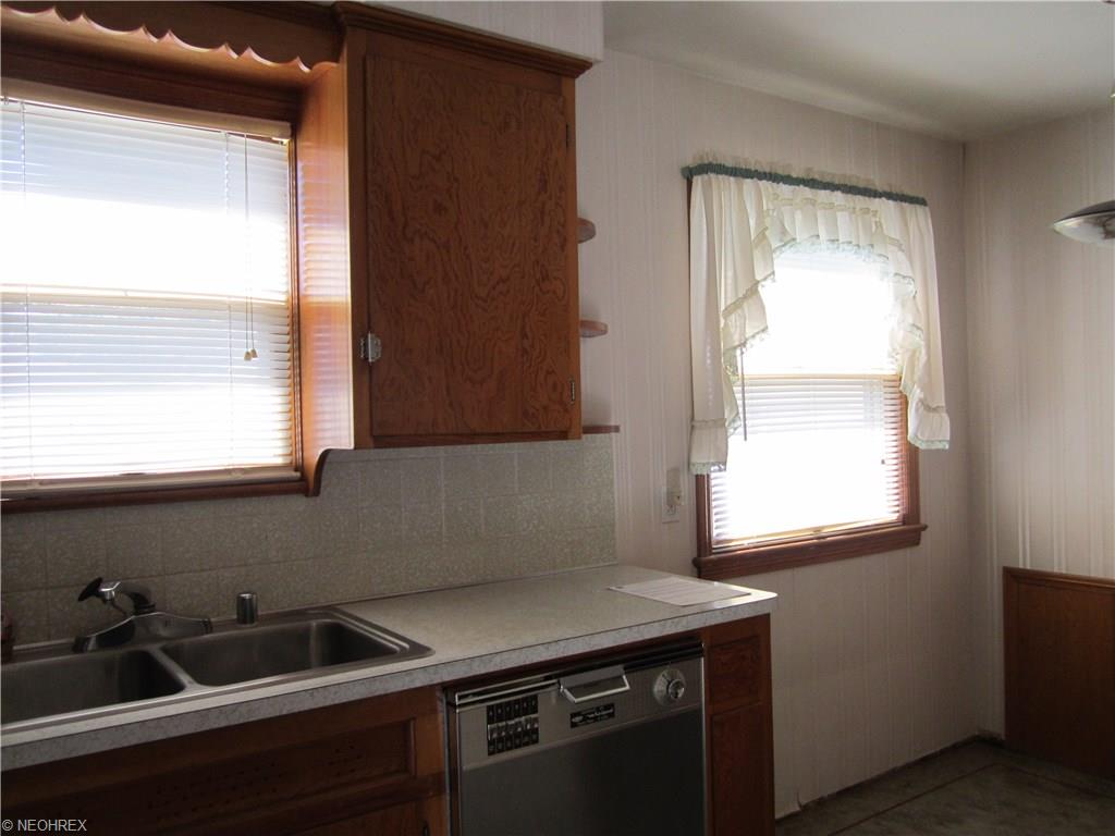 For Sale: 340 Tuxedo Ave Independence, OH 44131