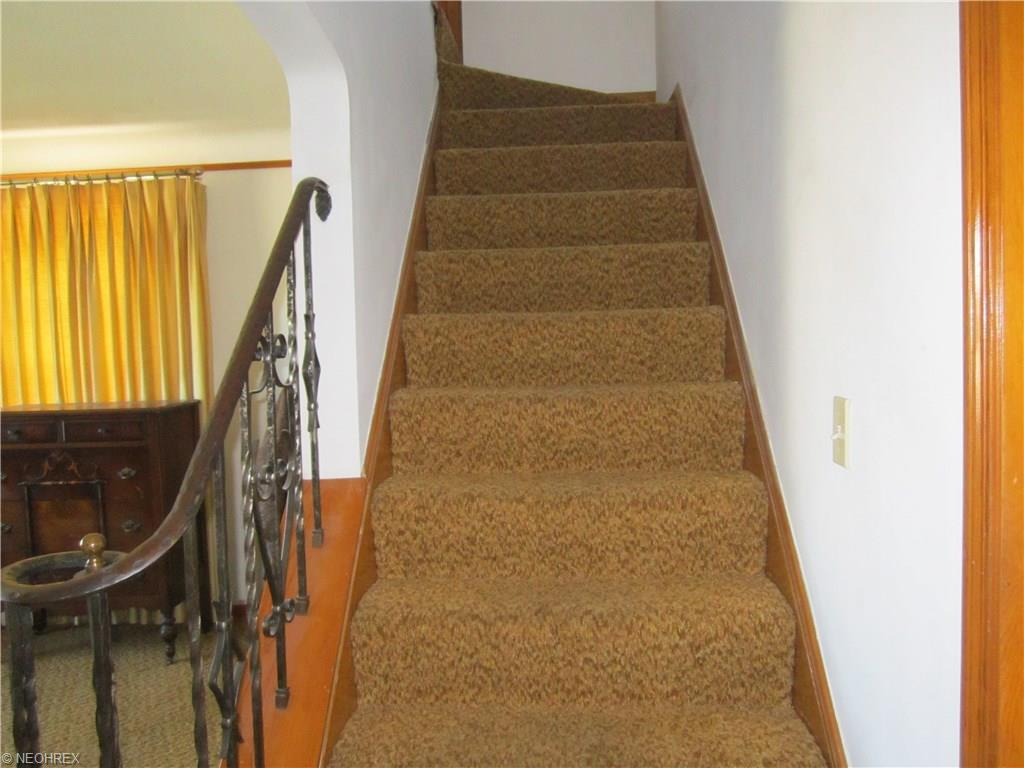 For Sale: 340 Tuxedo Ave Independence, OH 44131