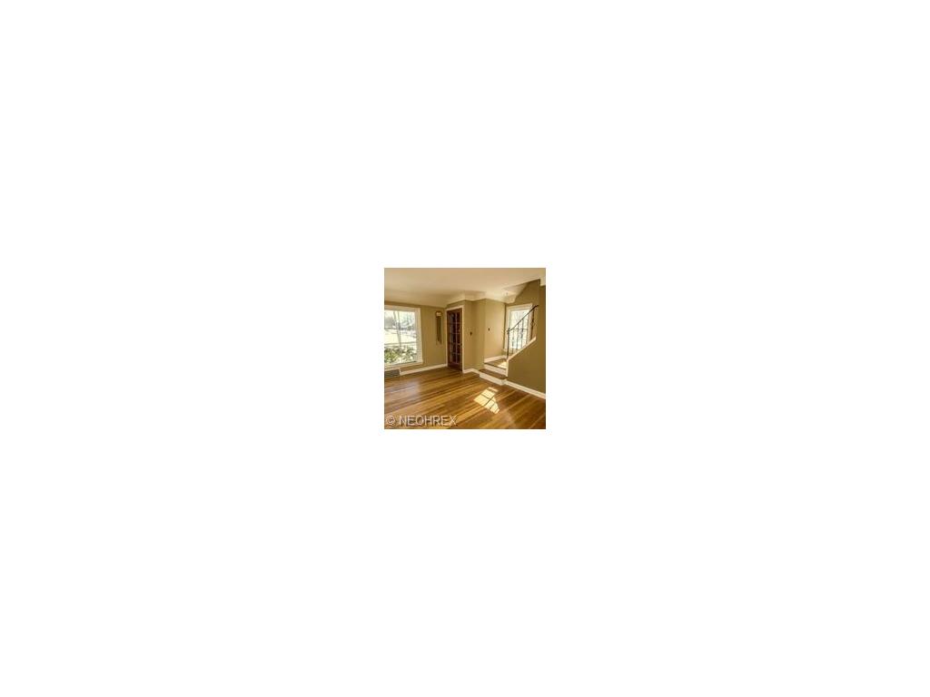 For Sale: 554 E 266th St Euclid, OH 44132