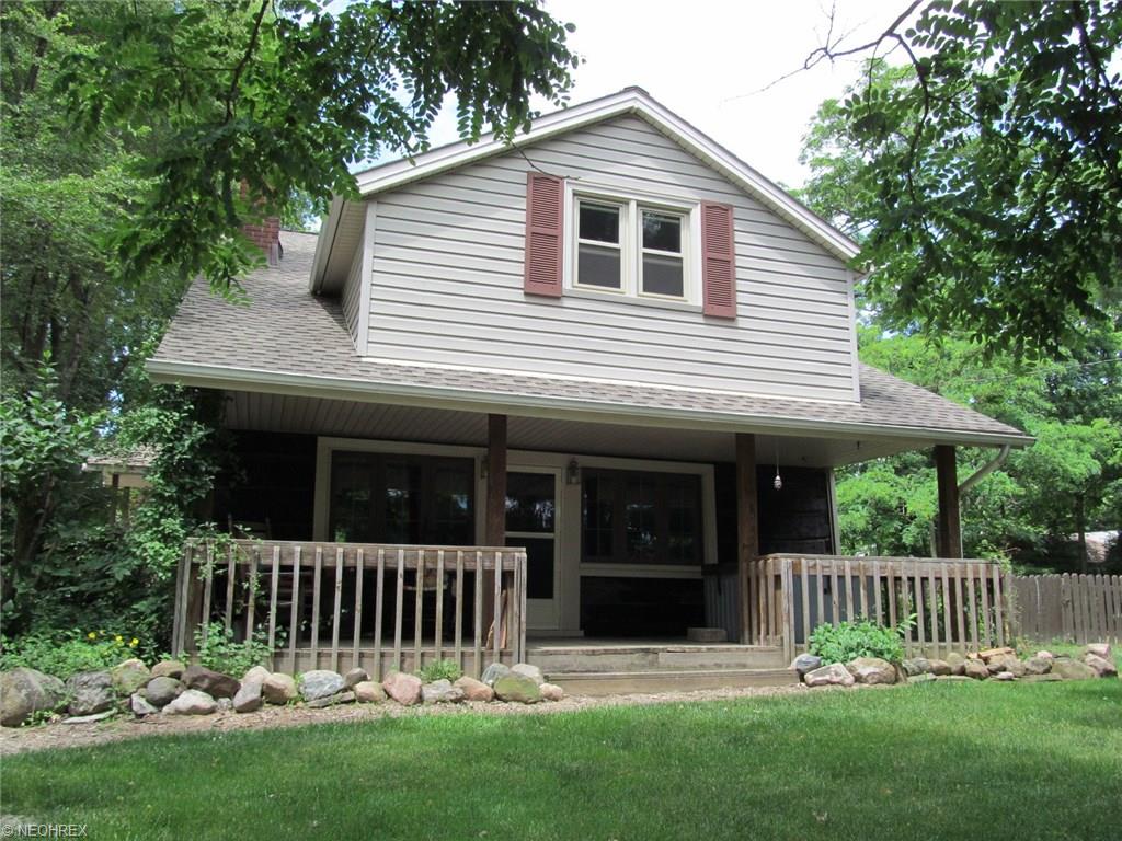 For Sale: 9210 Webster Rd Strongsville, OH 44136