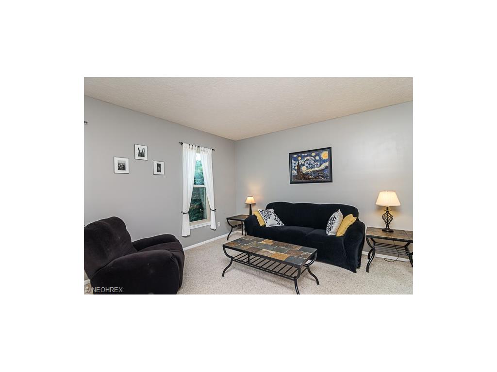 For Sale: 7314 Valeside Ln Olmsted Falls, OH 44138