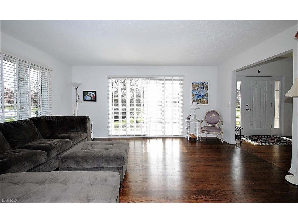 240 Murwood Dr