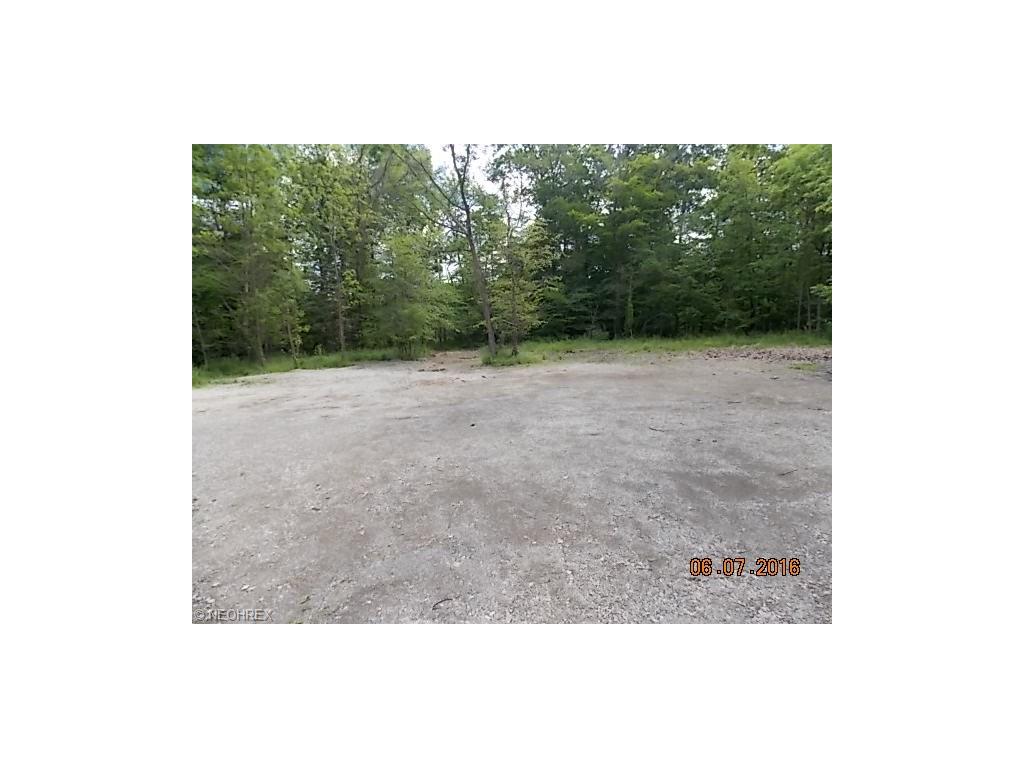 For Sale: 7645 Willow St Solon, OH 44139