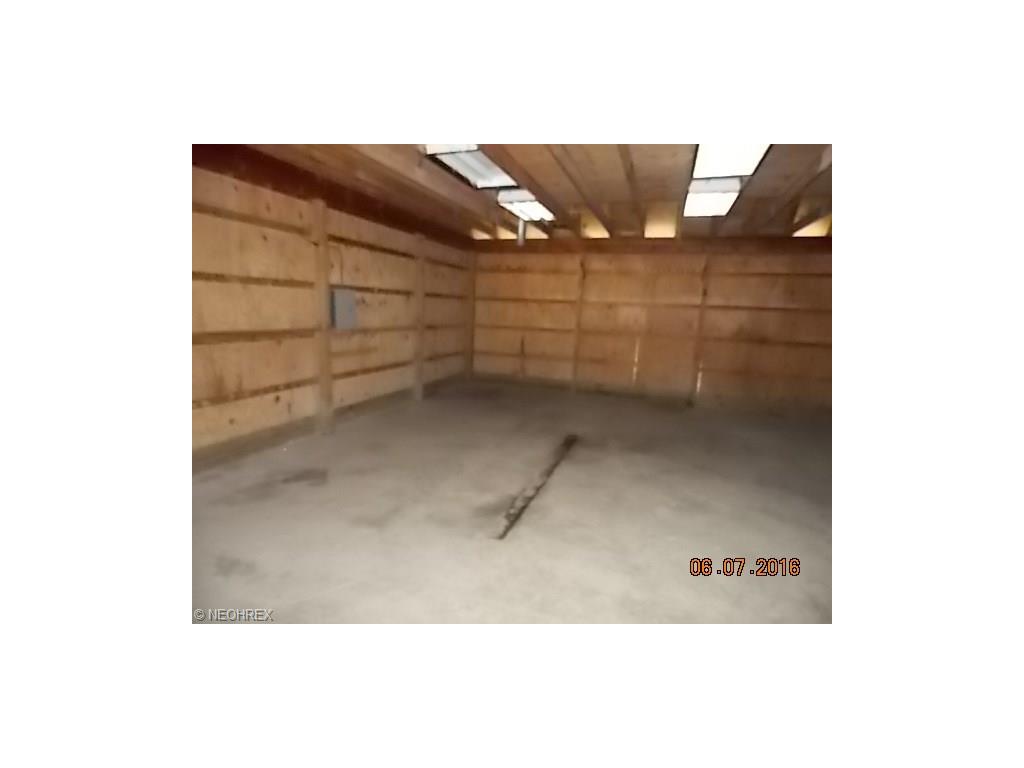 For Sale: 7645 Willow St Solon, OH 44139