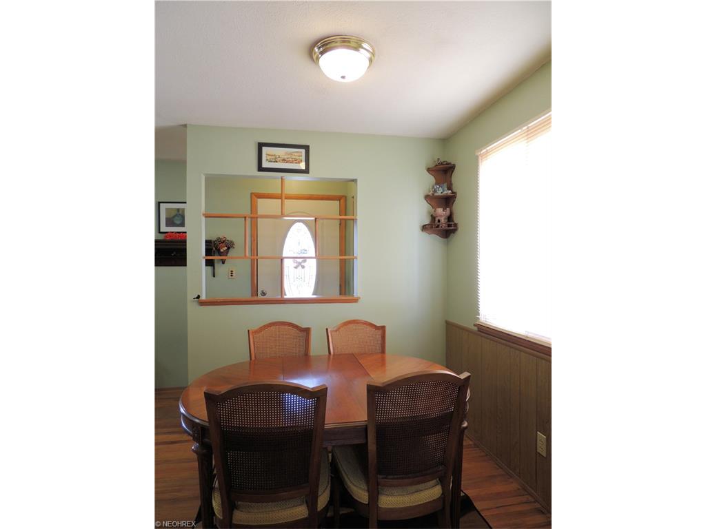 16686 Cynthia Dr, Brookpark OH 44142