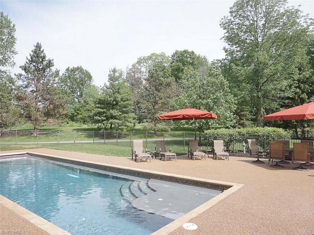 6748 Brecksville Rd
