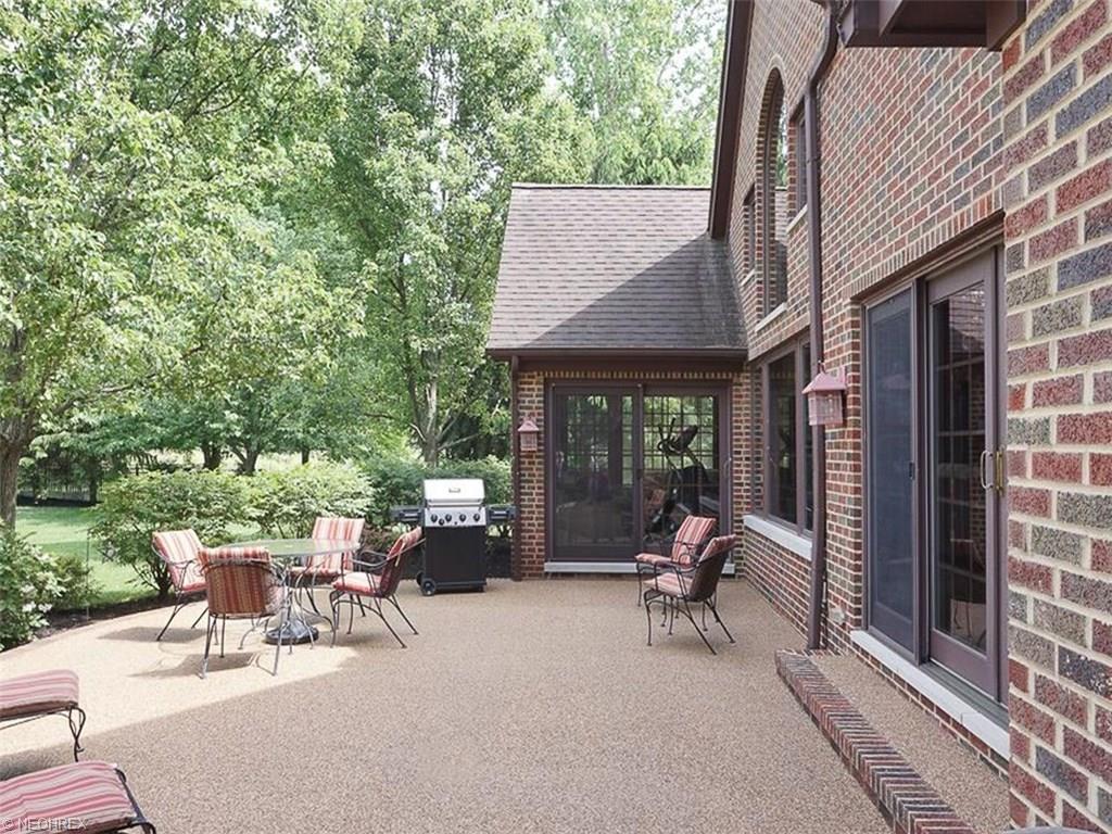 6748 Brecksville Rd