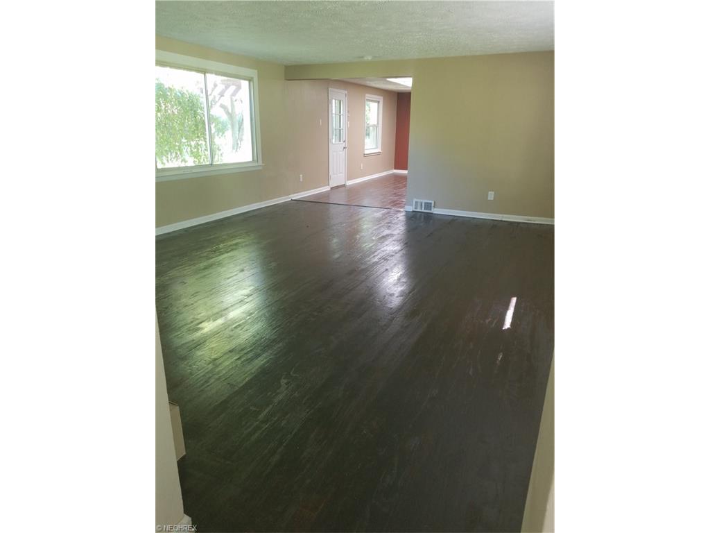 26110 Pettibone Rd