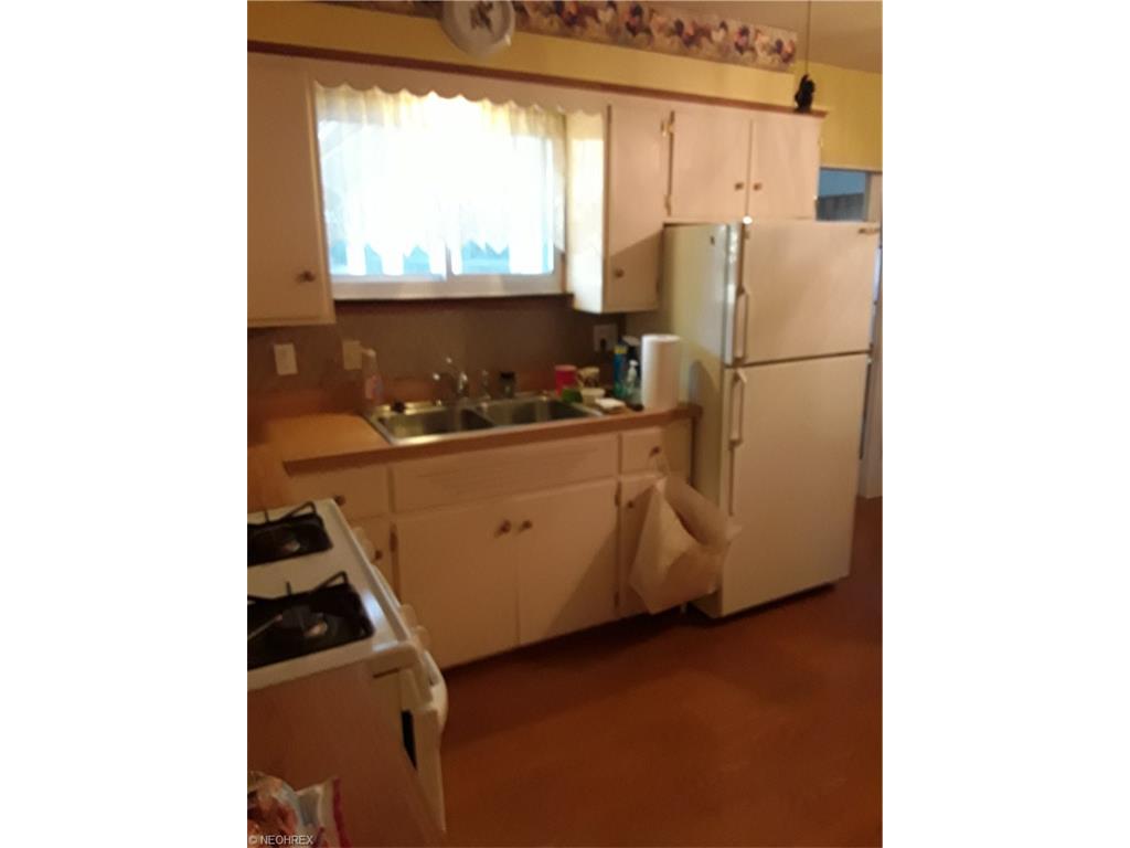 87 Castle Ct