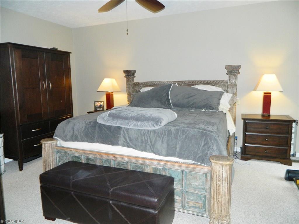 963 Meadowlark Cir