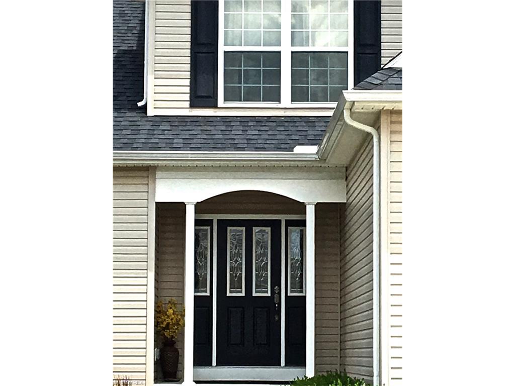 For Sale: 3693 Firethorn Dr Aurora, OH 44202