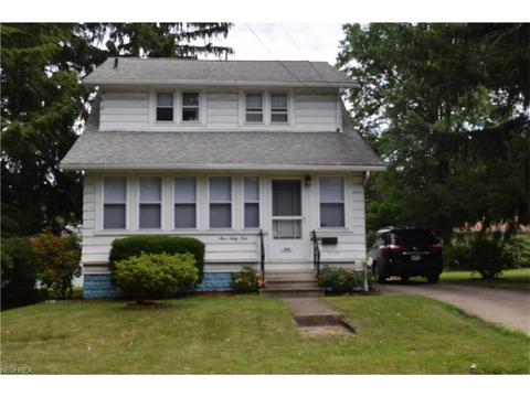 1114 Carnegie Ave
