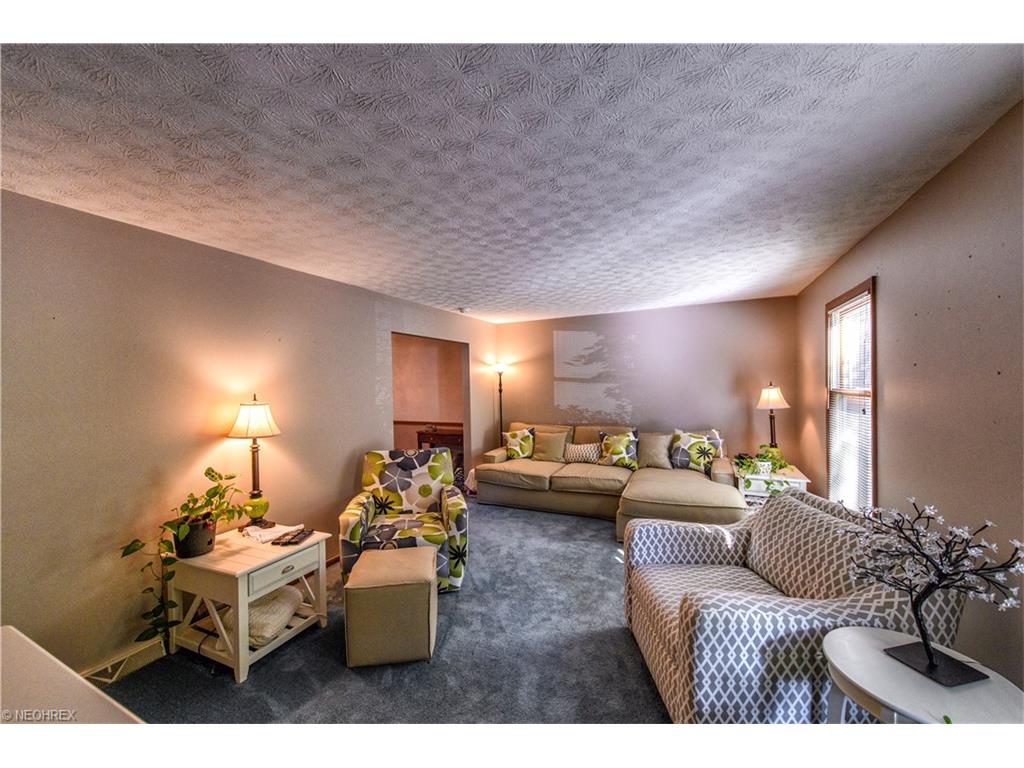 For Sale: 8485 Scenicridge Ave NW Clinton, OH 44216