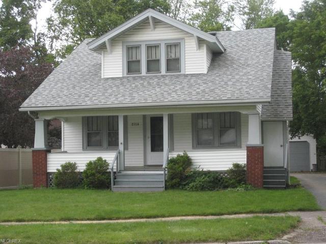2716 Oakwood Dr