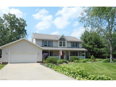 67 Cedar Woods Dr