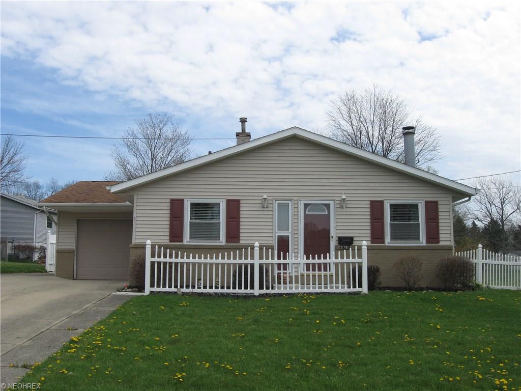 3781 Charring Cross Dr, Stow OH 44224