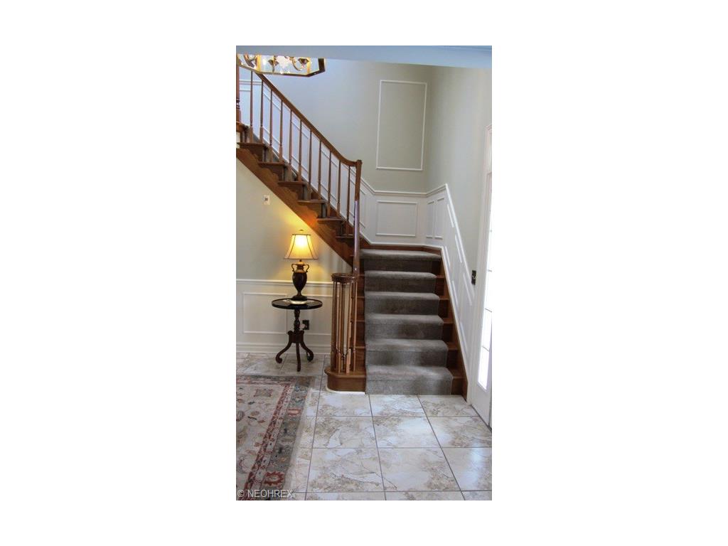 85 Jefferson Dr, Hudson OH 44236