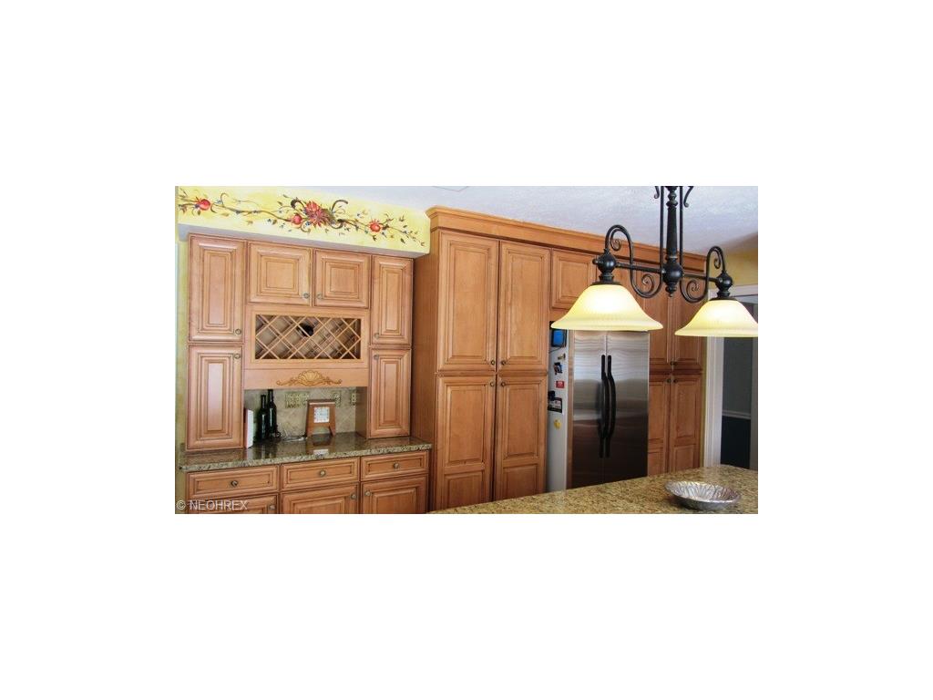85 Jefferson Dr, Hudson OH 44236