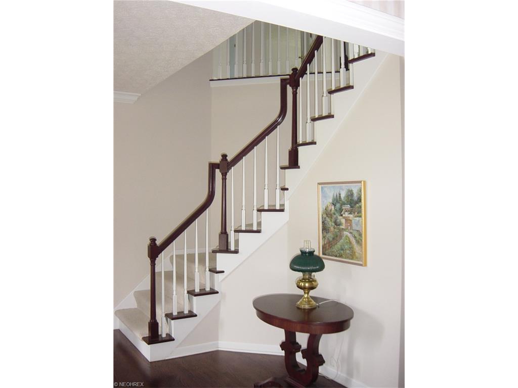 For Sale: 7628 Andover Way Hudson, OH 44236