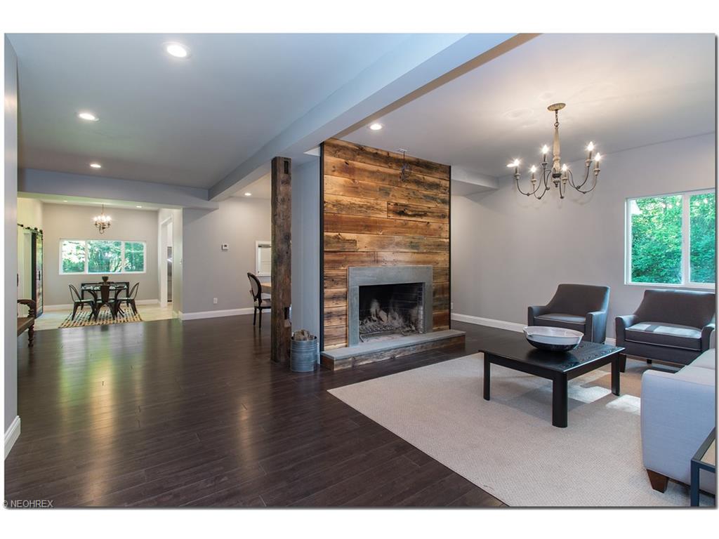 For Sold: 40 Wellgate Dr Hudson, OH 44236
