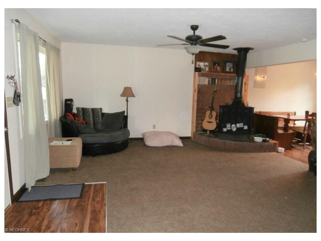 For Sale: 1336 Brookdale Ln Kent, OH 44240