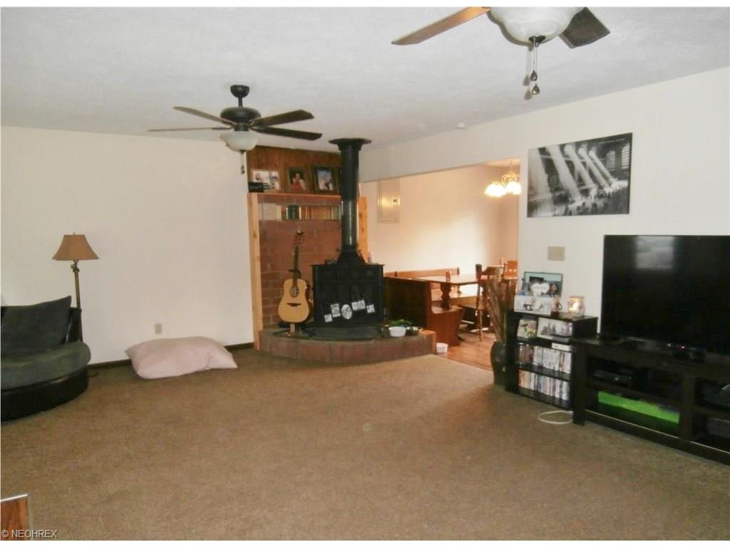 For Sale: 1336 Brookdale Ln Kent, OH 44240