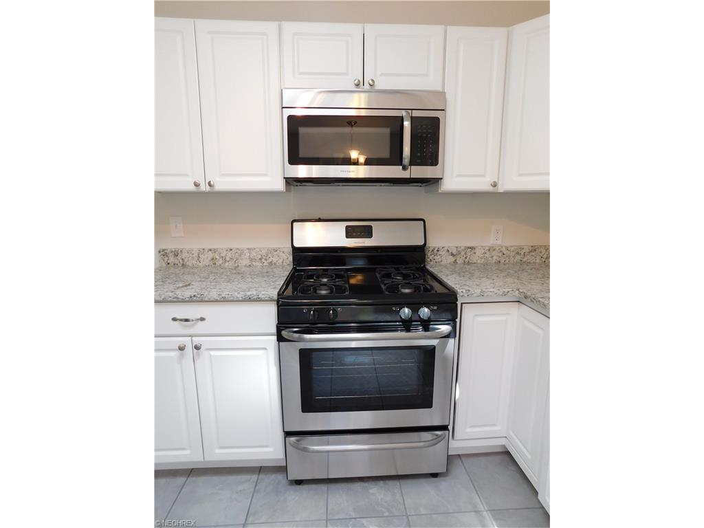 For Sale: 1955 Merrill Rd Kent, OH 44240