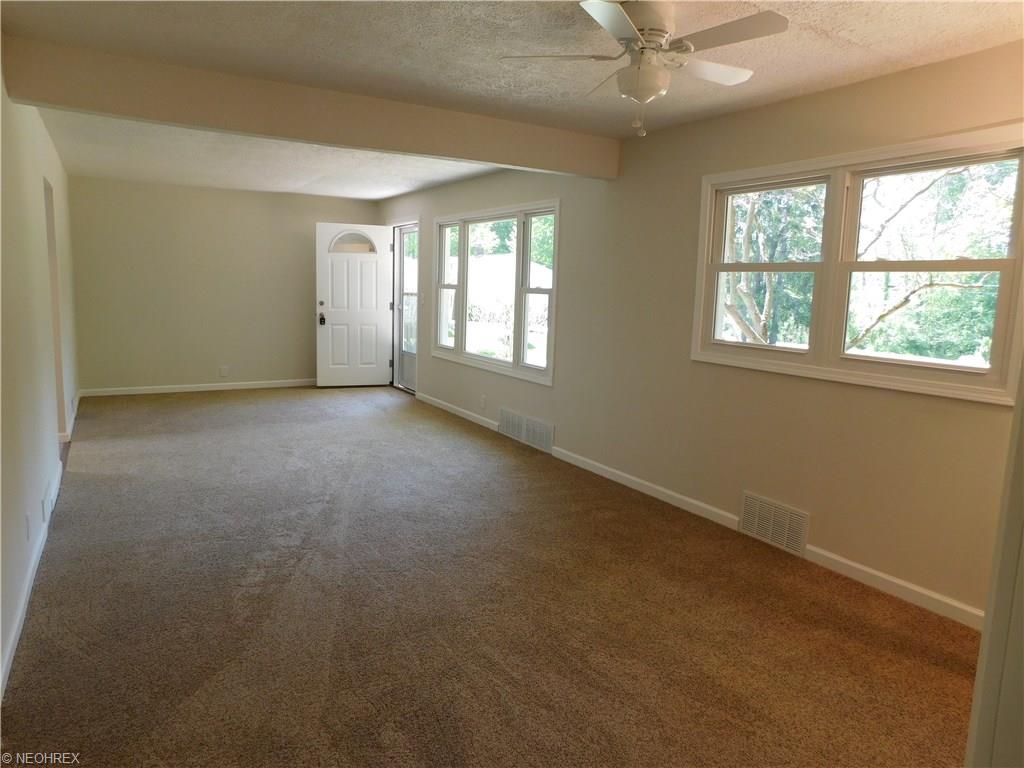 For Sale: 1955 Merrill Rd Kent, OH 44240