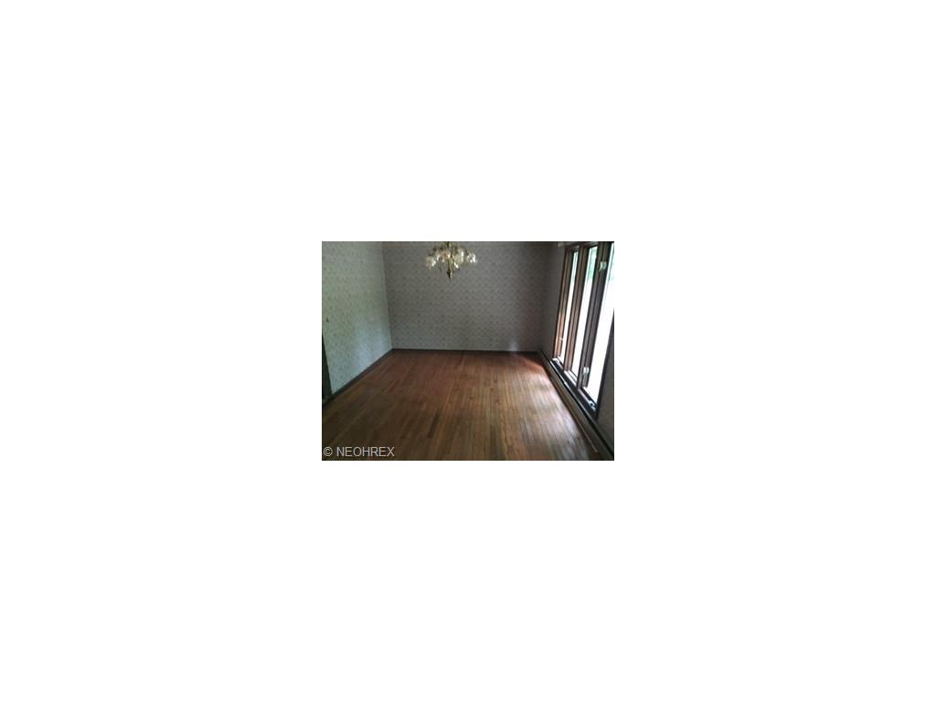 3952 Winchell Rd