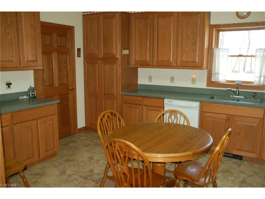 8190 Coon Club Rd, Medina OH 44256